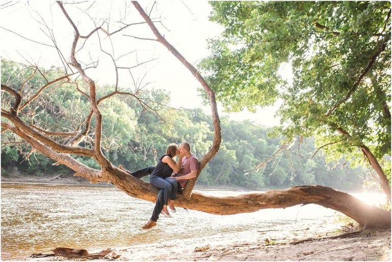 leslie larson photography hidden falls st paul mn engagement 1