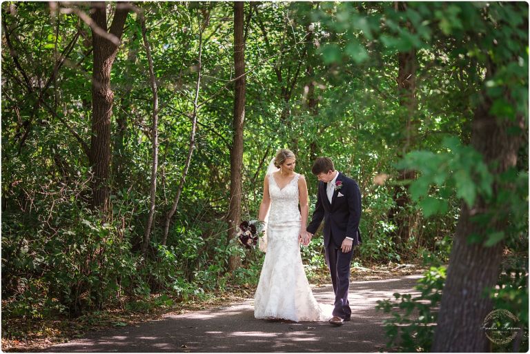 Refuge Golf Course Wedding Leslie Larson Photography 7