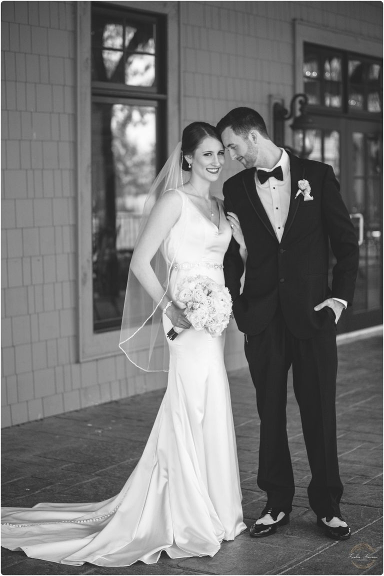 The Refuge Wedding Golf Course Oak Grove MN Leslie Larson Photography 8